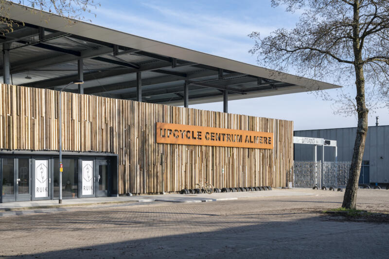 Upcycle-Centrum-Almere-fotograaf-Ronald-Tilleman_-klein.jpg